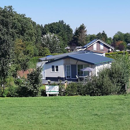 Nieuwe Beachbungalow Aan Ijsselmeer 39 24 Four Seasons เลมเมอร์ ภายนอก รูปภาพ