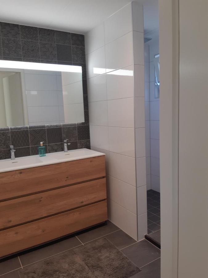 Nieuwe Beachbungalow Aan Ijsselmeer 39 24 Four Seasons เลมเมอร์ ภายนอก รูปภาพ