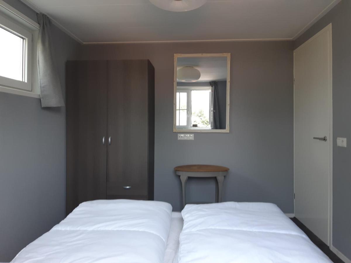 Nieuwe Beachbungalow Aan Ijsselmeer 39 24 Four Seasons เลมเมอร์ ภายนอก รูปภาพ