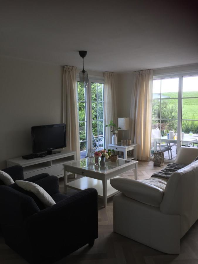 Nieuwe Beachbungalow Aan Ijsselmeer 39 24 Four Seasons เลมเมอร์ ภายนอก รูปภาพ