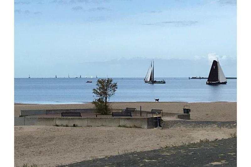 Nieuwe Beachbungalow Aan Ijsselmeer 39 24 Four Seasons เลมเมอร์ ภายนอก รูปภาพ